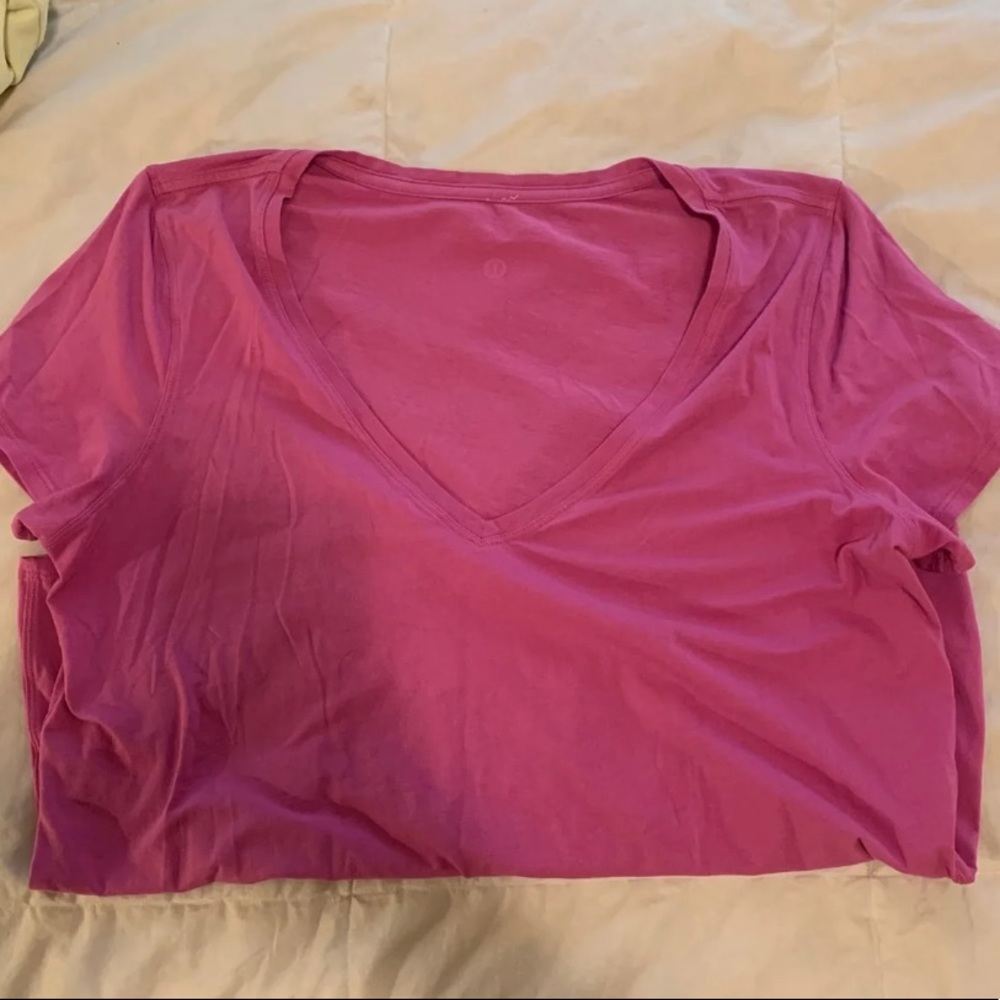 Lululemon shirt.